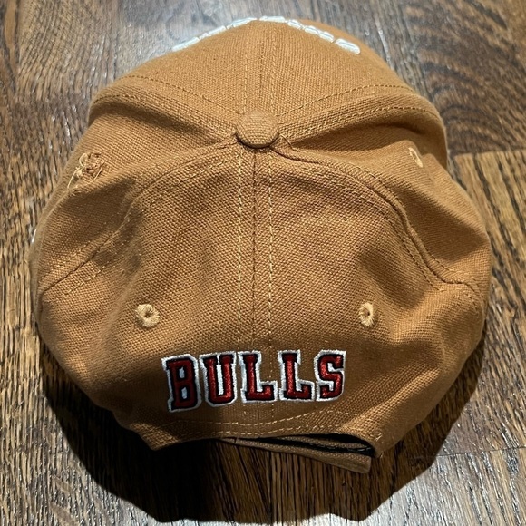 NWT Chicago Bulls Licensed Ultra Game Khaki One Size Embroidered Logo Patch Hat - Picture 7 of 8